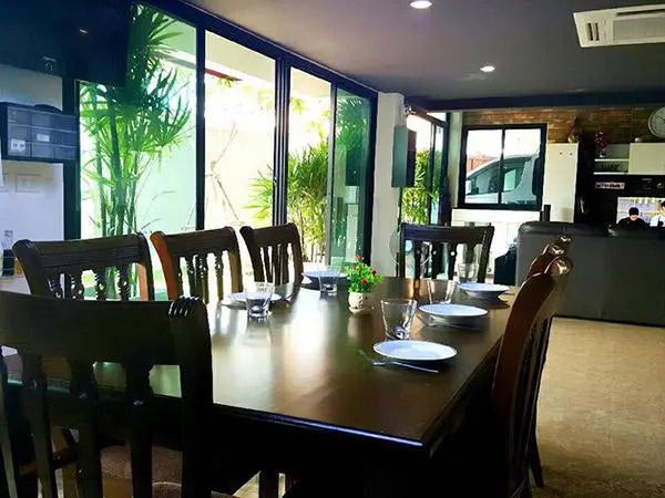 พื้นที่รับประทานอาหารใน ทริปเปิ้ล บี เฮาส์ พัทยา