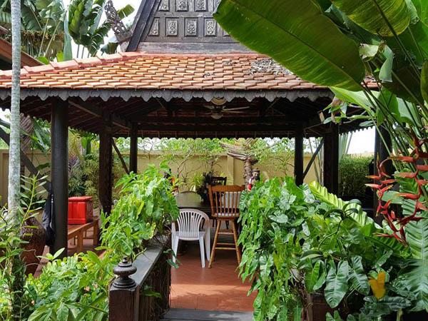 บรรยากาศ นอกตัวบ้าน ทอฝัน พูลวิลล่า