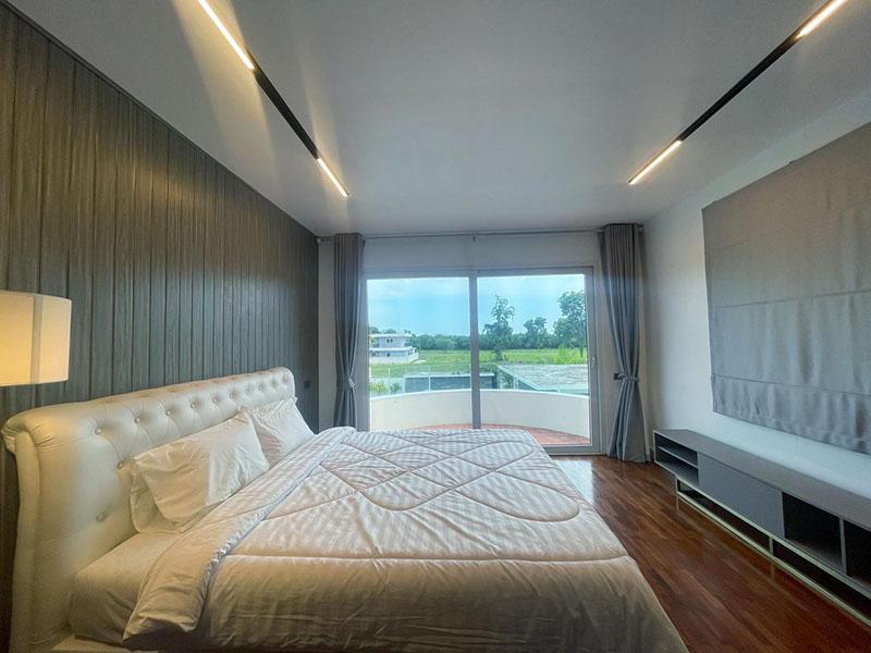 บรรยากาศห้องนอน ดรีมควีนมารีน พูลวิลล่า