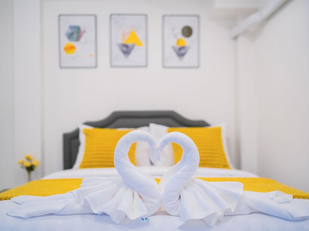 บรรยากาศห้องนอน ยัวซีเคร็ด พูลวิลล่า พัทยา