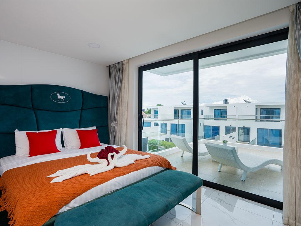 บรรยากาศห้องนอน ยัวร์ สเปซ พูล วิลล่า