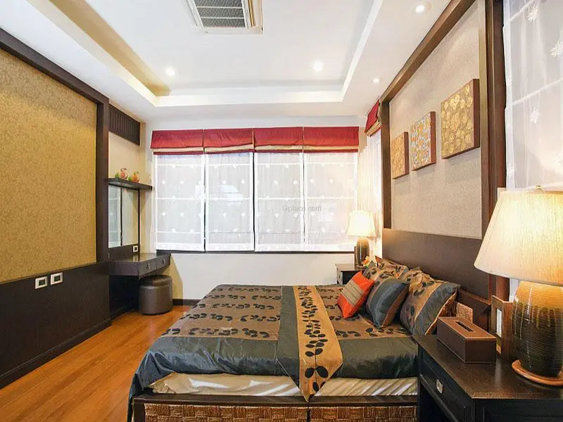 บ้านคนล่าฝัน