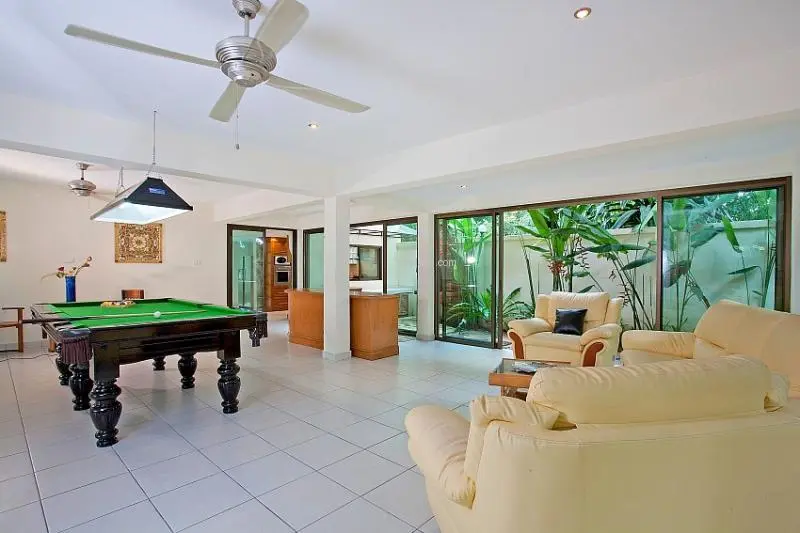 บ้านสวนฟ้าใส