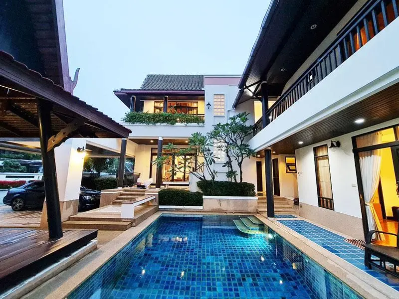 บ้านพักพัทยา รมิดา พูลวิลล่า